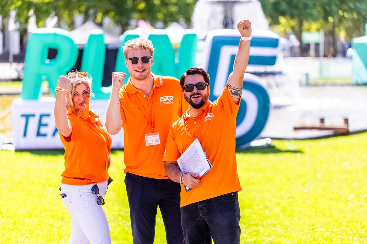 Die ersten Bilder der RUN5 TEAMSTAFFEL Wiesbaden #teamgeisterleben